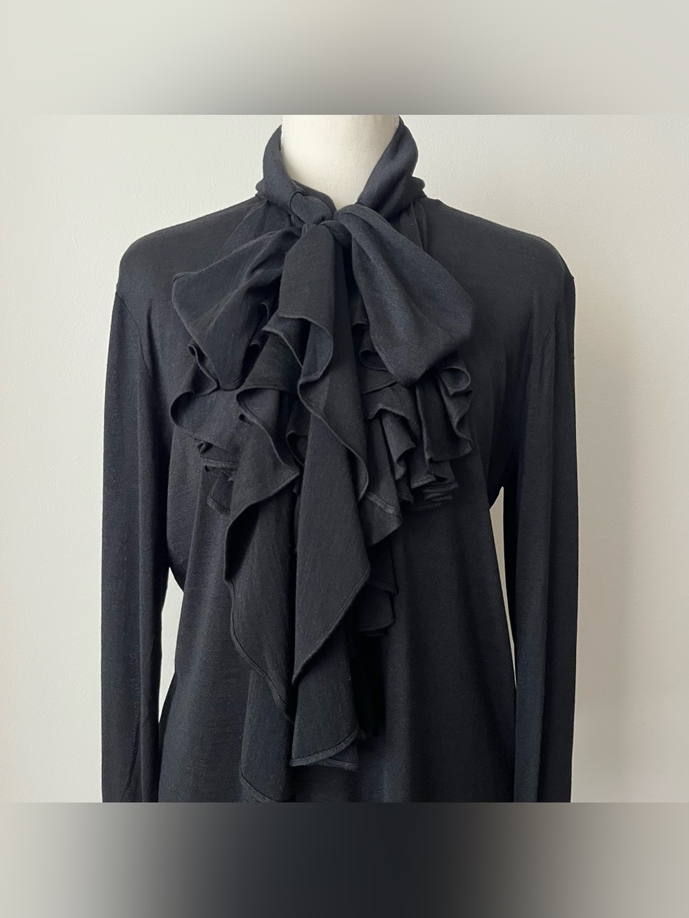 Ralph Lauren Blue Label Women's 100% Silk Ruffled Front Tie Blouse Black Size L - Picture 2 of 9